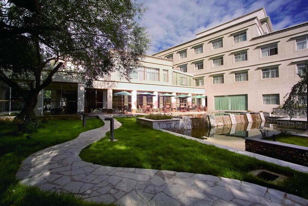 Jardin Secret Hotel Lhasa Exterior photo