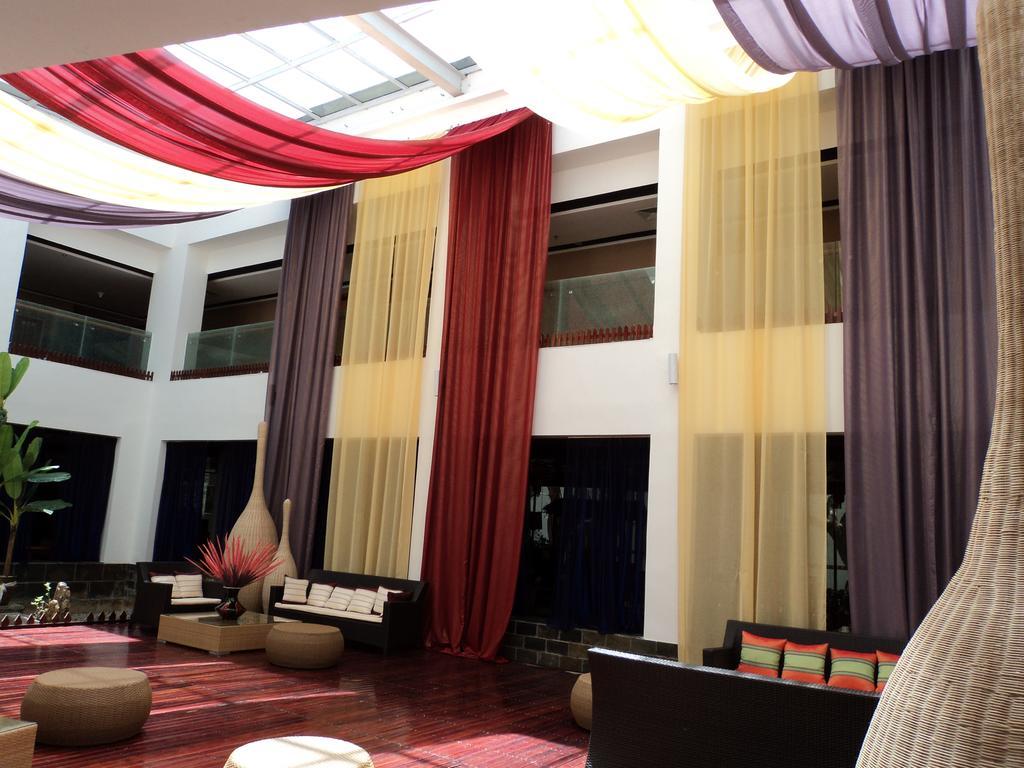 Jardin Secret Hotel Lhasa Exterior photo